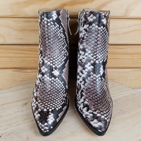 Heeled Ankle Boots Bootie Snake Print Side Zip NEW 14th & Union 5 US Braxten - Picture 2 of 10
